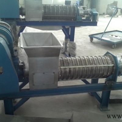 天众机械新疆地区小型葡萄酒机械设备葡萄除梗破碎机专业生产厂家 葡萄榨汁机