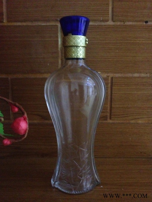 瑞德 白酒瓶精白玻璃定制加工图8