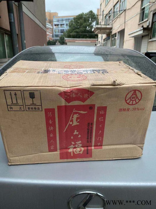 2009六福人家金六福白酒52°金六福中国结六福人家浓香六福白酒500ML图8
