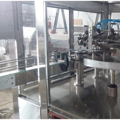 新疆葡萄酒机械设备葡萄除梗破碎机、灌装线灌装生产线专业生产厂家