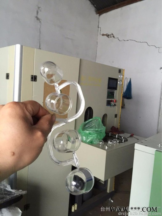 全自动吹瓶机  葡萄酒瓶塑料机械设备价格 全自动矿泉水吹瓶机  吹塑机图4