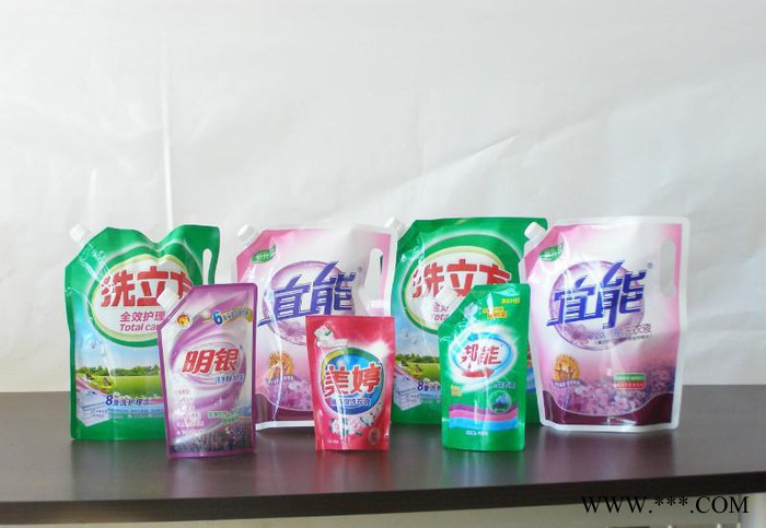 全不锈钢封闭式小自动红酒白酒灌装机红茶绿茶灌装封口机图2