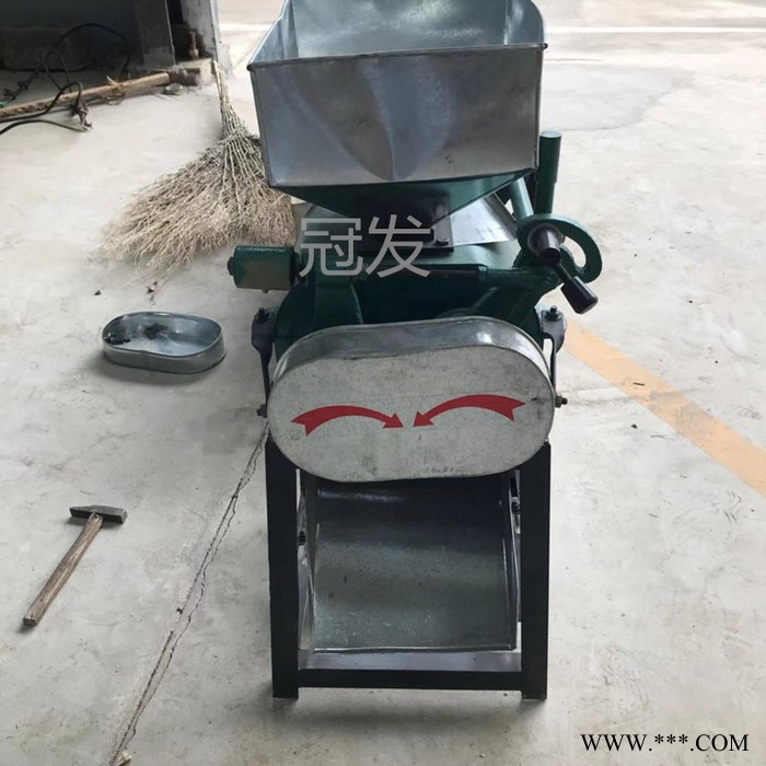 月饼 花生破碎机 冠发酒厂酿酒设备 拉丝对辊破碎机图3
