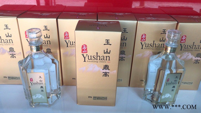 玉山台湾高粱酒 58度（客家花布）三年陈高 纯粮食台湾白酒礼盒600ml/瓶图3