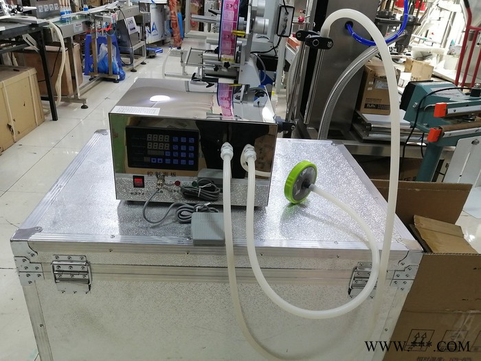 洗洁精灌装机 白酒小型定量灌装机 白酒灌装机图4