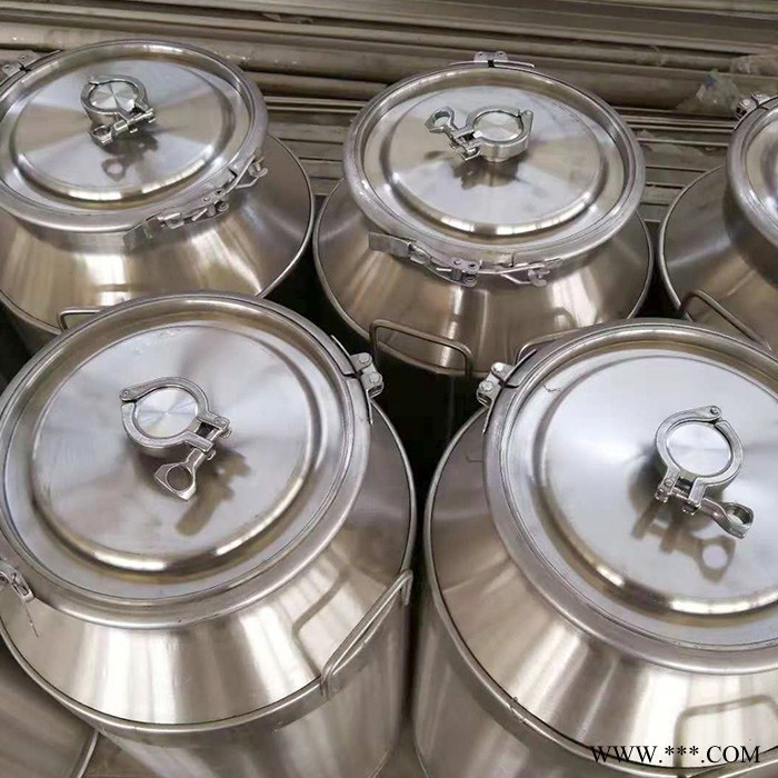 酿酒设备各种型号储罐 立式不锈钢储罐 腾达 面向全国供应不锈钢储罐