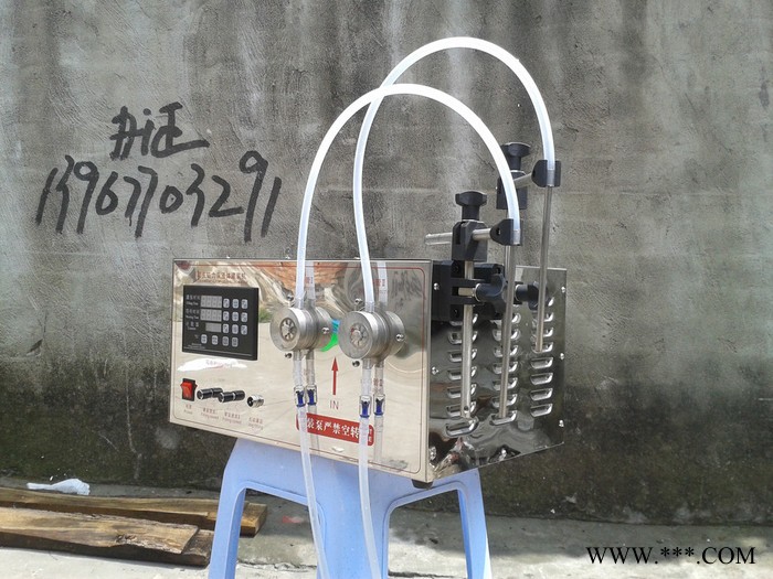 半自动白酒矿泉水液体定量灌装机 橄榄油磁力泵灌装机图2