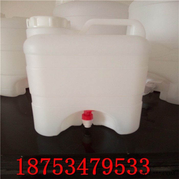 厂家批发直销5升10升20升25升50升带水嘴塑料桶，白酒桶.酱油醋桶 5升水嘴桶图3