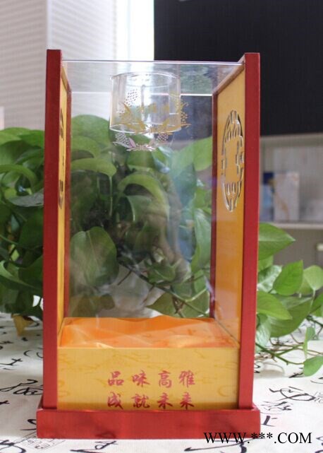 郑州国艺亚克力白酒盒加工定制 亚克力白酒包装盒图3