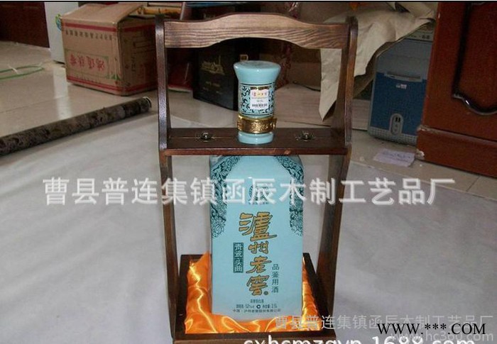 木制品厂直销木质白酒架  实木单支白酒架酒提 **松木白酒架图3