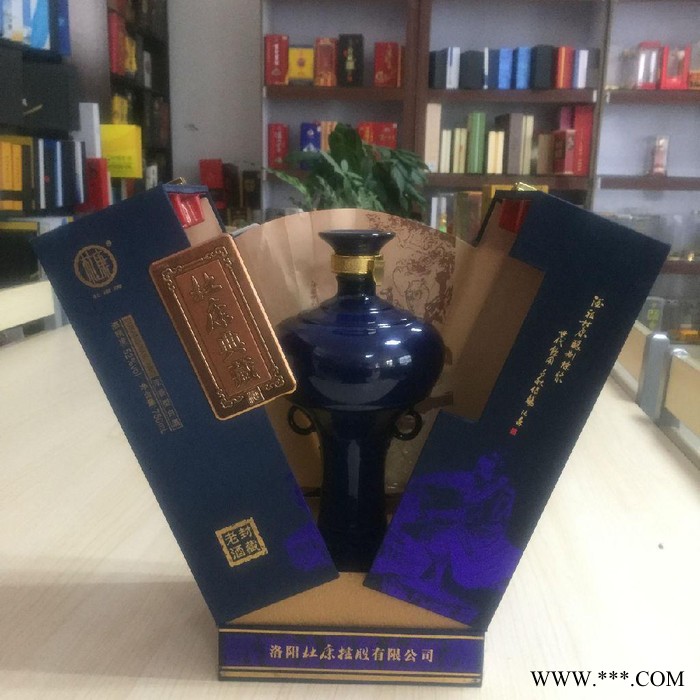 提供白酒木盒包装 精美精裱木盒 木质酒盒山东信义包装厂供应可定做图4