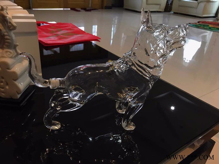 河间华企生产生肖狗酒瓶动物狗狗造型酒瓶异形狗白酒瓶创意狗玻璃酒瓶图4