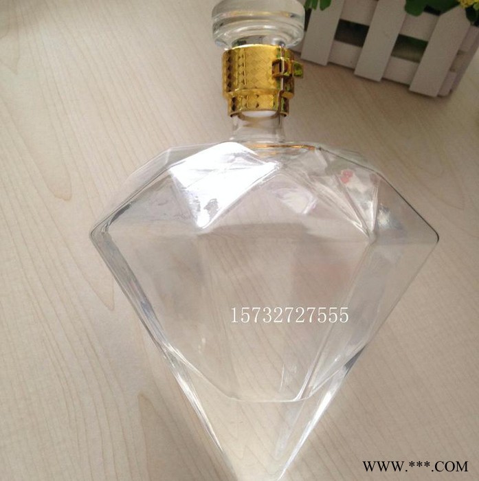 河间华企钻石酒瓶玻璃瓶手工艺玻璃酒瓶创意白酒瓶吹制异形玻璃酒瓶