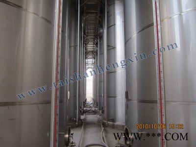 泰山恒信酿酒设备1-1000吨不锈钢白酒储罐