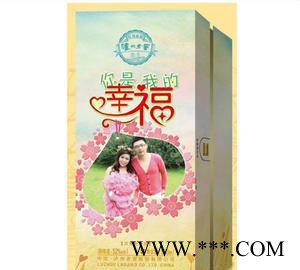 平板UV打印机UV酒瓶白酒瓶酒盒一体打印机图2