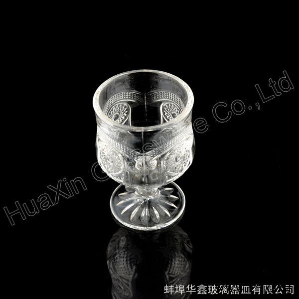 供应华鑫创意浮雕小酒杯|个性玻璃白酒杯 高脚小果汁杯 洋酒杯可混批图3