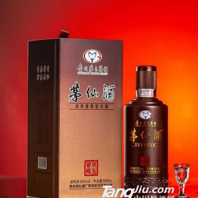 53°贵州茅台集团茅仙酒京玉窖藏500ml