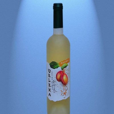 威露白李子果酒