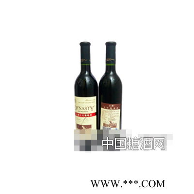王朝干红葡萄酒2002