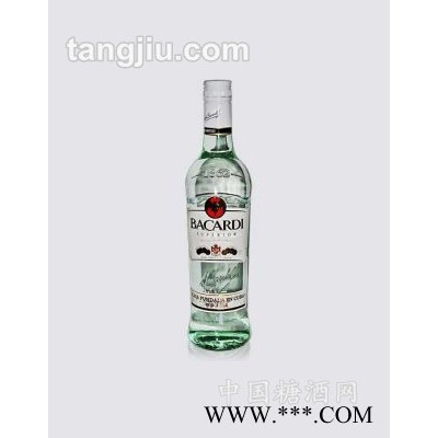 百加得白朗姆酒