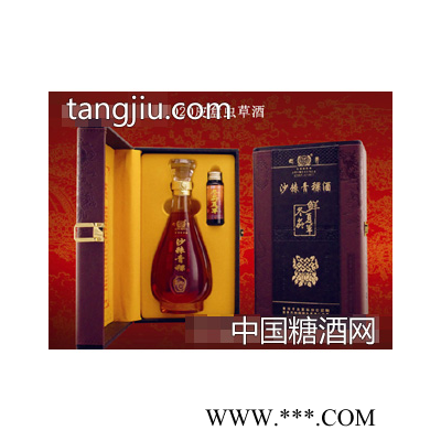 皮盒虫草酒