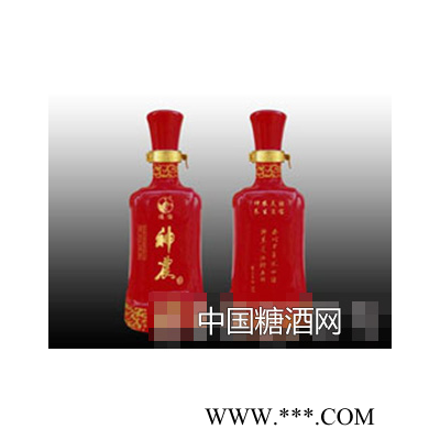神农酒天之衡中国红瓶