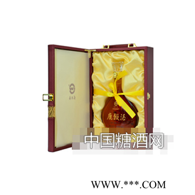 龙卧春鹿鞭酒700ml