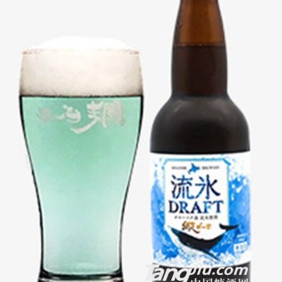 纲走蓝色啤酒瓶装