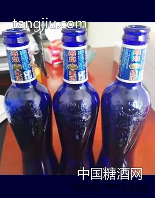 燕京蓝瓶原麦啤酒玻璃瓶装图1