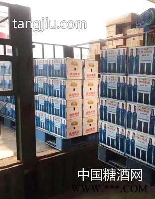 燕京啤酒新品蓝瓶箱装啤酒图1
