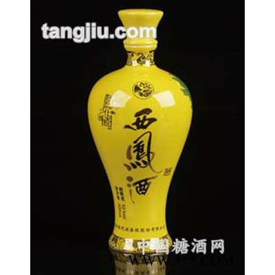 西凤酒陶瓷酒瓶