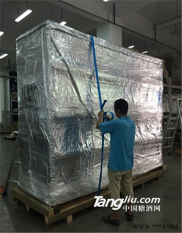 出口设备防潮膜设备铝箔袋方底编织袋图1