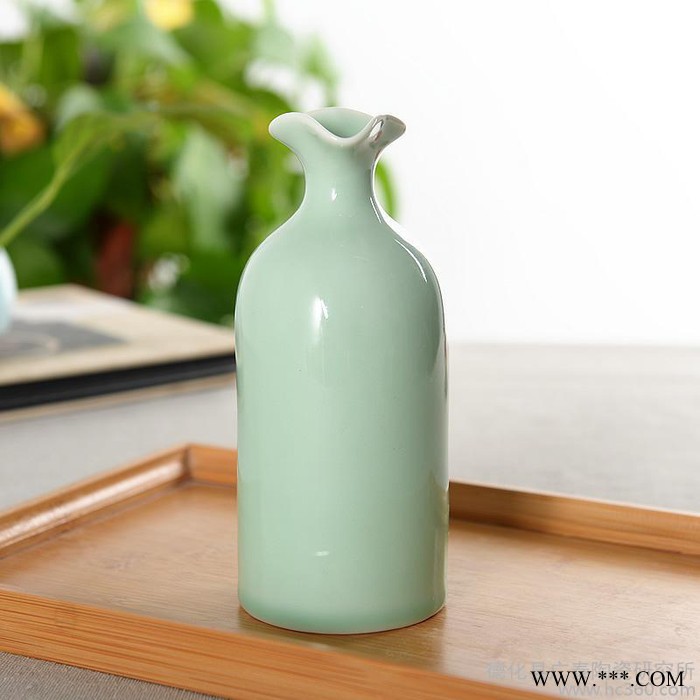 龙泉青瓷酒壶 陶瓷分酒器 花瓣口酒壶 黄酒酒具清酒具粉青梅子图2