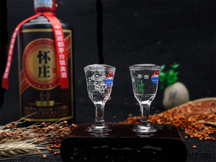 怀庄 怀庄庄客1983  厂家直供 白酒批发 白酒曲  商务白酒定制 欢迎咨询图1
