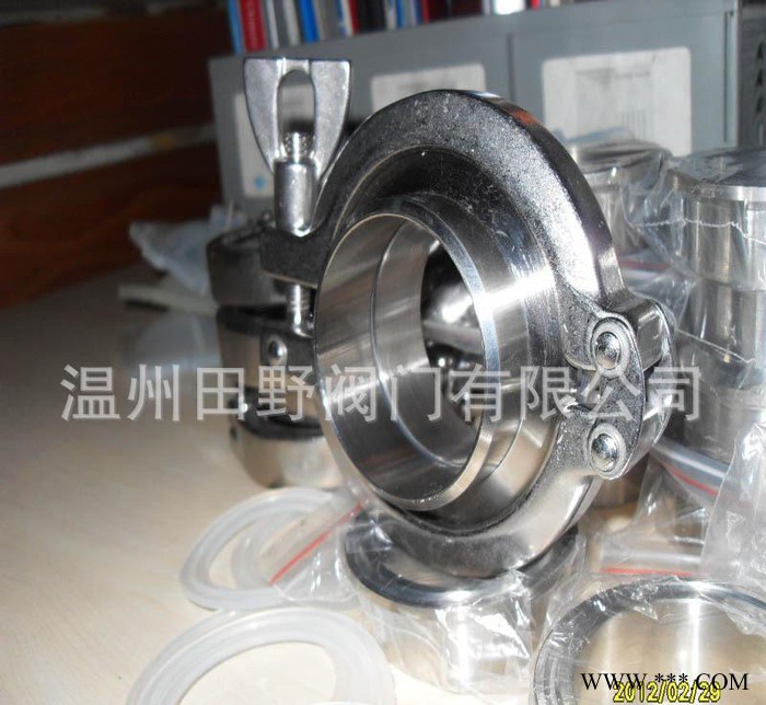 乳品管道和啤酒管道以及生物工程管道统一用不锈钢卡箍接头连接的图3
