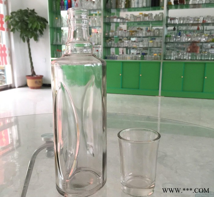 **玻璃白酒瓶450ml **高白料玻璃瓶保健酒瓶直销图3