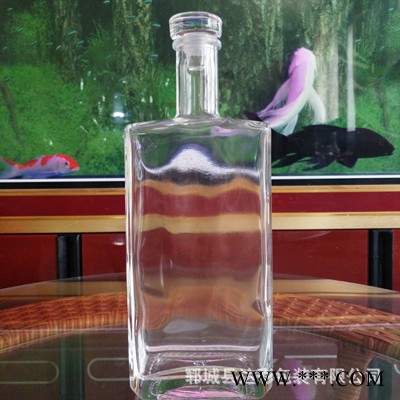 现货供应晶白料玻璃酒瓶500ml白酒瓶 方形透明色玻璃瓶果酒饮料瓶图2