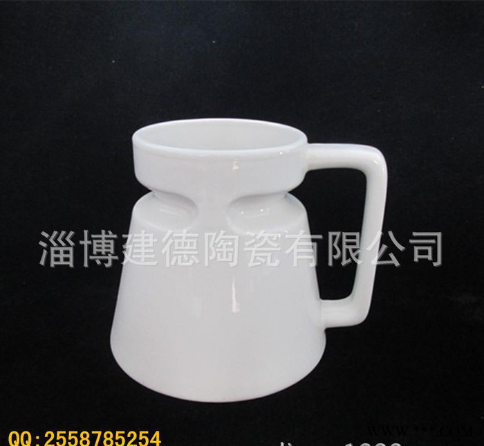 异形注浆陶瓷啤酒杯青岛啤酒杯慕尼黑啤酒节出口德**具定制图2