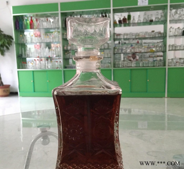 直销红酒玻璃瓶 外贸出口太阳花750ml钻石酒瓶 无铅玻璃瓶图3