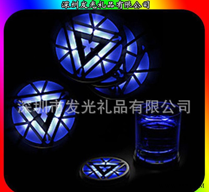 LED发光礼品定制LED发光杯垫闪光啤酒杯垫感应促销礼品杯垫直销图2