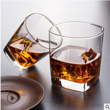 玻璃酒杯威士忌杯烈酒杯洋酒杯创意LOGO定制透明玻璃酒杯图2