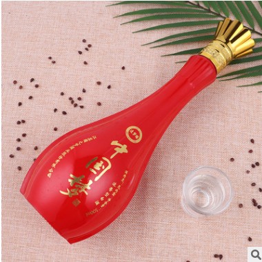 批发追梦缘白酒中国梦v3浓香型42度白酒六瓶整箱礼盒装白酒图2