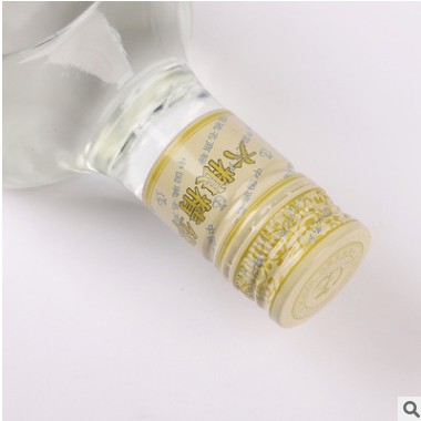 四川沱牌浓香型白酒 45度粮食酒现货批发量大从优 2013年产图2