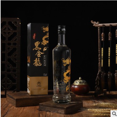 黑金龙金门高粱酒 46度台湾高粱酒 560ml礼盒装年会送礼厂家批发图2