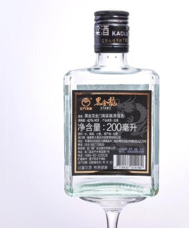批发金门高粱酒42度台湾黑金龙窖藏蒸馏酒白酒200ml礼盒装酒水图2