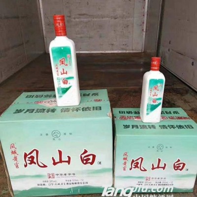 凤城老窖凤山白酒 45一箱