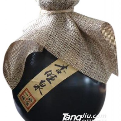 杏旺泉瓶装酒