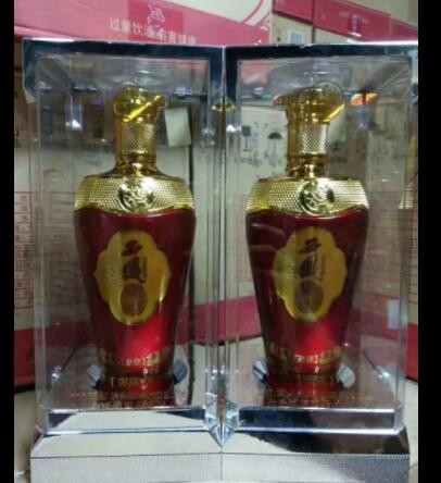 白酒批发 西凤奢藏 52度 浓香型 亚克力喜庆用酒图3
