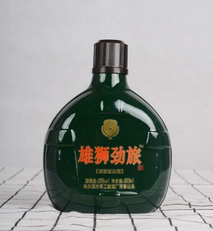 雄狮劲旅浓香型白酒 黑龙江特产白酒 家用婚宴接待送礼白酒图3