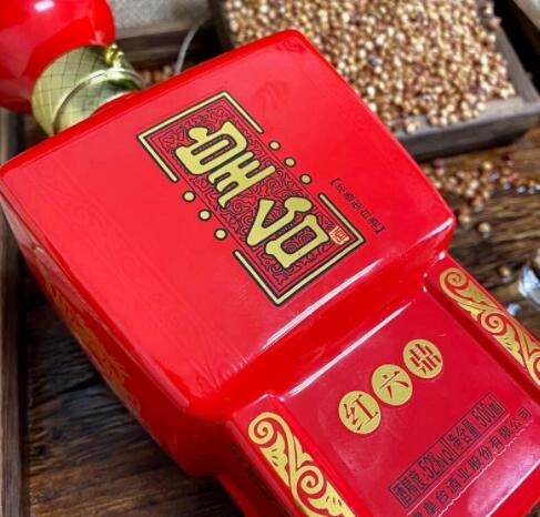 甘肃白酒52°皇台酒红六鼎浓香型白酒正宗纯粮食整箱批发500ml*6图2